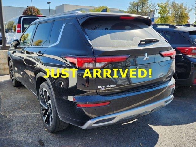 2022 mitsubishi outlander sel