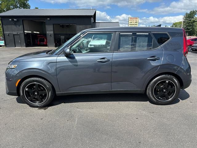 2021 kia soul lx