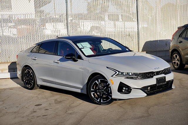 2022 kia k5 gt-line