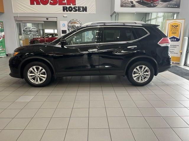 2015 nissan rogue sv