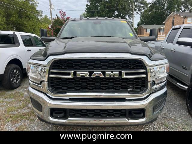 2022 ram 3500 tradesman crew cab 4x4 8' box