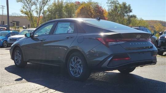 2025 Hyundai Elantra