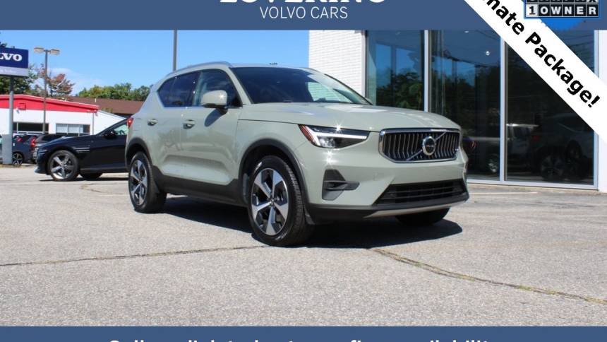 2023 volvo xc40 b5 plus bright theme