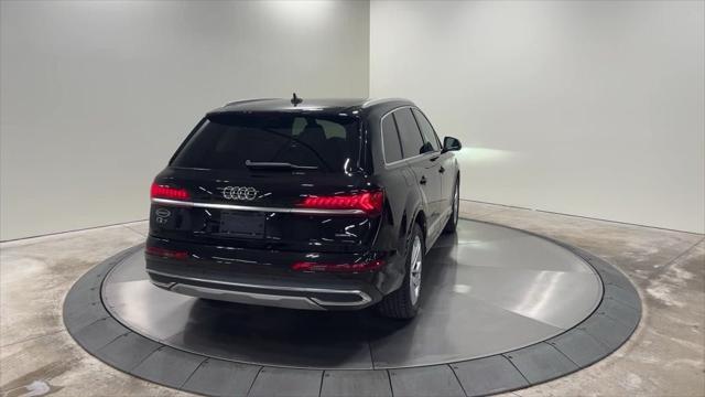 2022 audi q7 55 premium