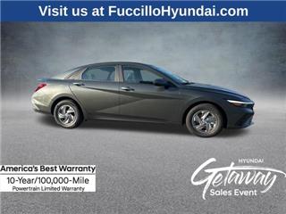 2025 Hyundai Elantra se