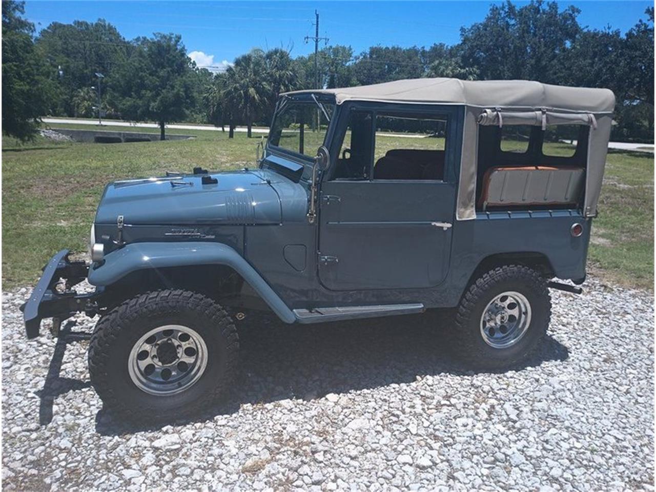 1965 toyota land cruiser fj40