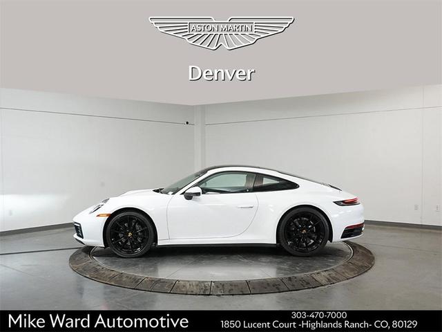 2022 porsche 911 carrera