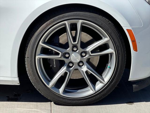 2023 chevrolet camaro rwd coupe lt1