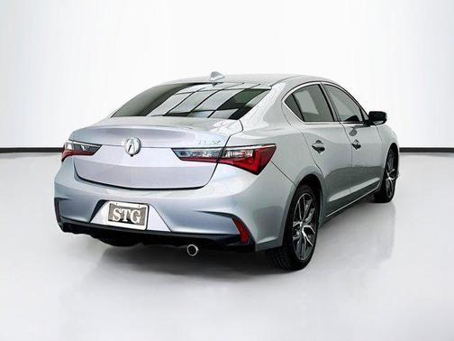 2022 acura ilx