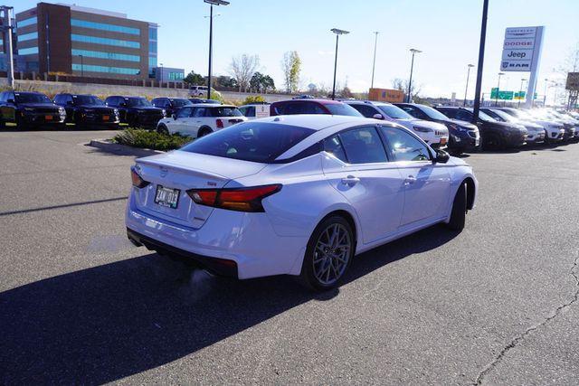 2023 nissan altima 2.0 sr