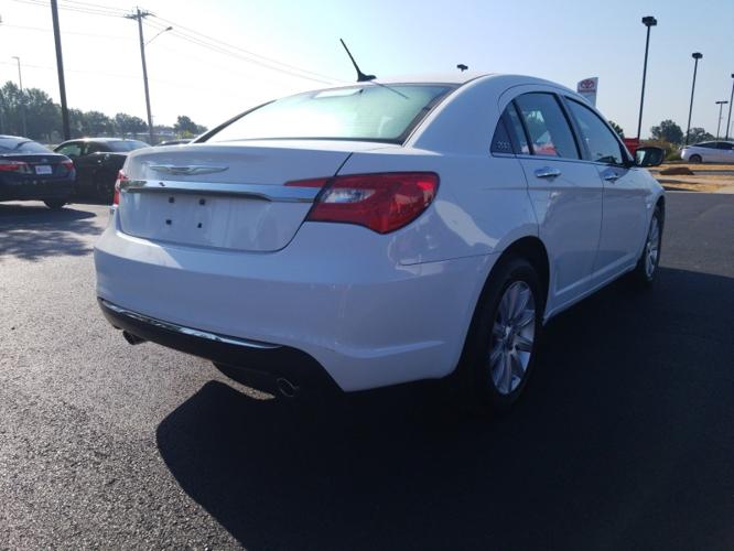 used 2013 chrysler 200 limited sedan conway, ar 72032 for sale in beryl, arkansas