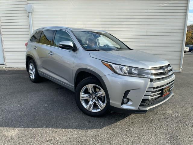 2017 toyota highlander limited platinum