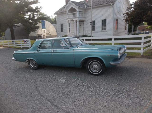 1963 dodge dart 330, 318 v8 engine, automatic, newer paint-runs strong! a driver