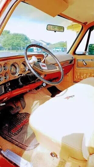 1977 gmc sierra classic pickup truck