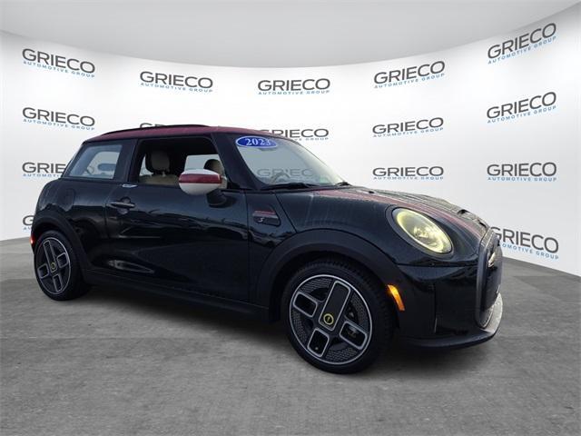 2023 mini se hardtop iconic