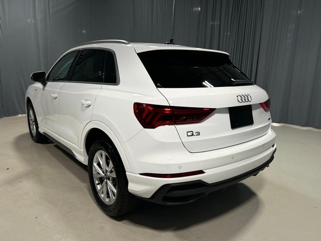 2024 audi q3 premium plus