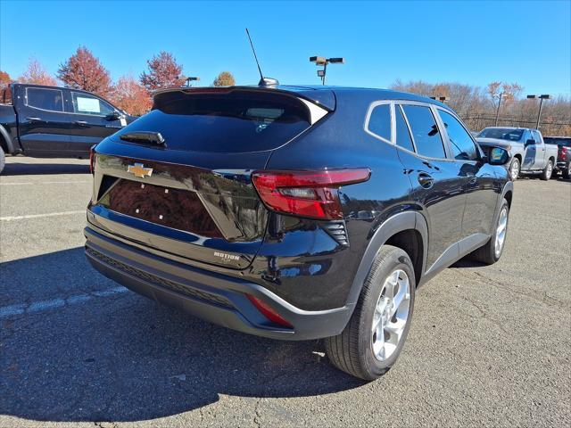 2024 chevrolet trax ls