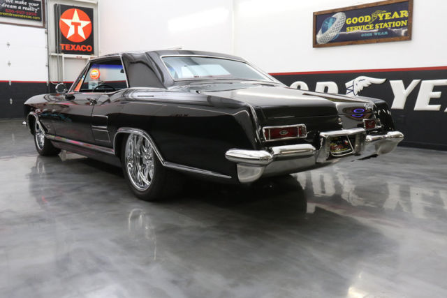 1964 buick riviera 91949 miles black 425 v8 automatic
