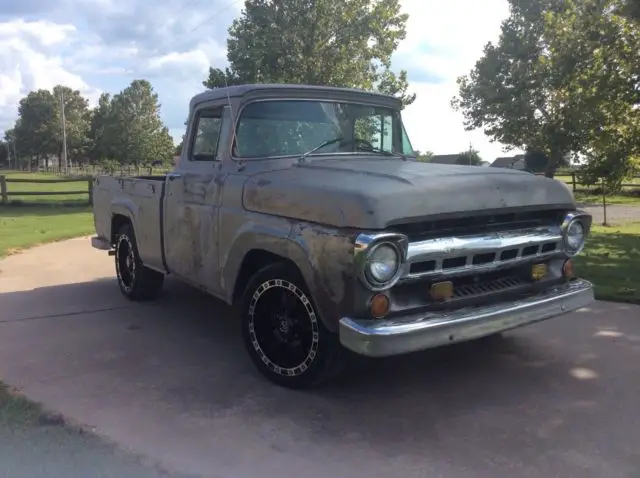 1957 ford f100 shortbed v8 * all original * very rare * big back glass * 4 speed