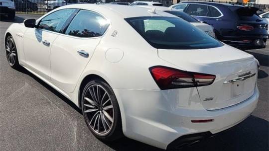 2021 maserati ghibli sq4