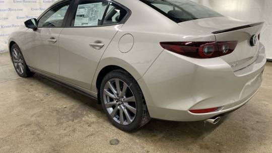 2025 Mazda se
