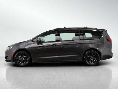 2019 chrysler pacifica touring-l plus in hopkins, minnesota