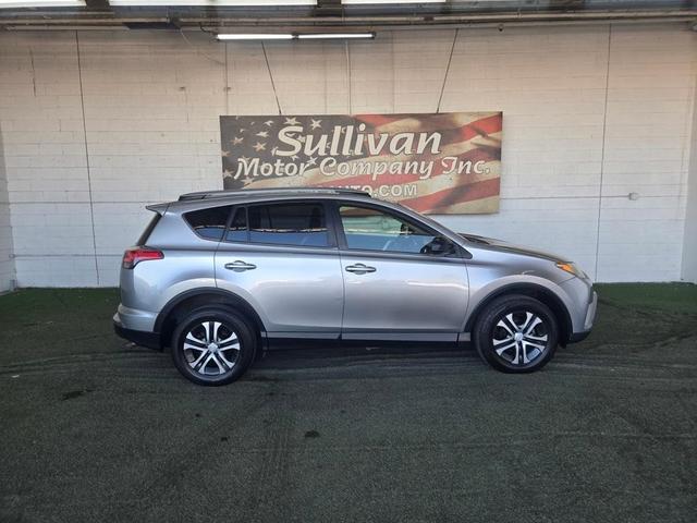 2018 toyota rav4 le