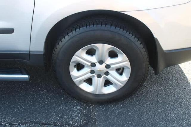 2016 chevrolet traverse ls