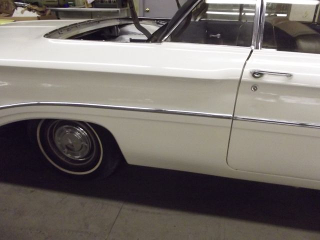 1960 oldsmobile dynamic 88 convertible barn find, solid, runs, easy restoration