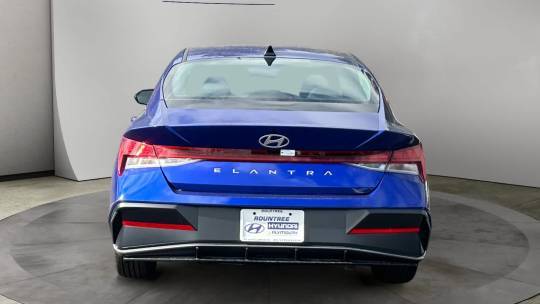 2024 Hyundai Elantra