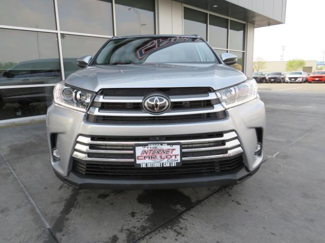 2019 toyota highlander limited platinum