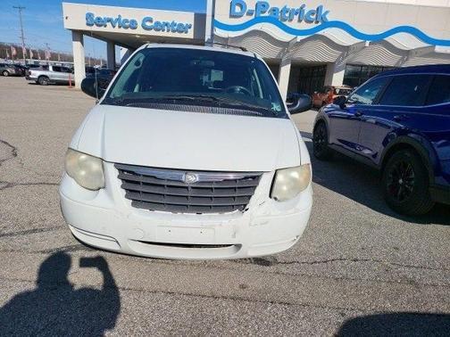 2007 chrysler town & country in saint louis, missouri