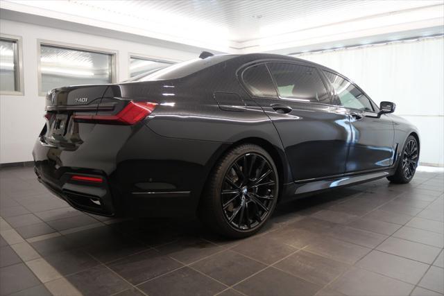 2022 bmw 740 i