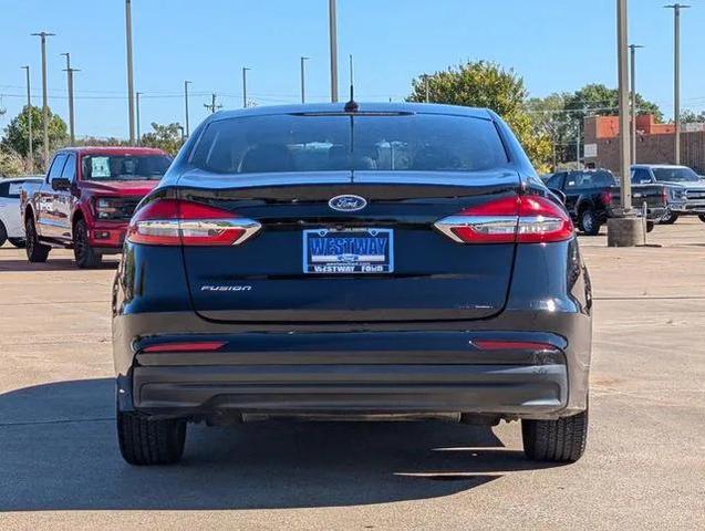2019 ford fusion s
