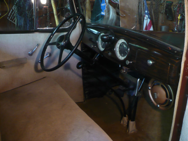 1934 f34 4 door sedan