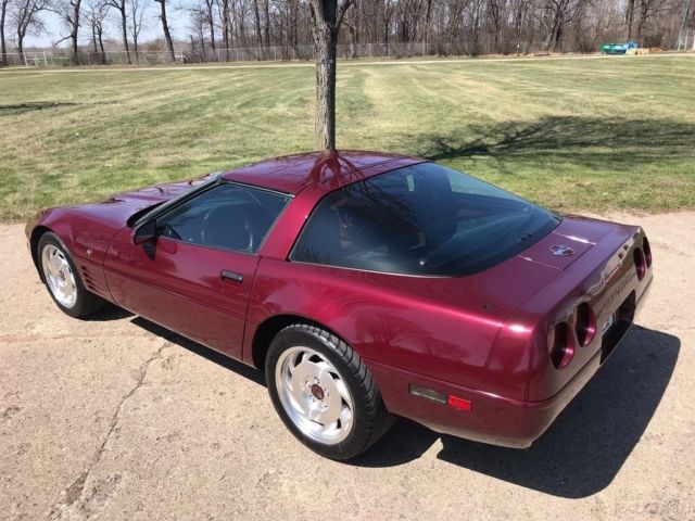1993 chevrolet corvette 40th anniversary only 11k miles original mint survivor
