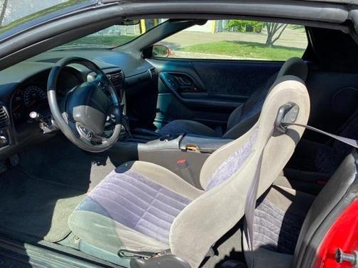 2001 chevrolet camaro in saint louis, missouri