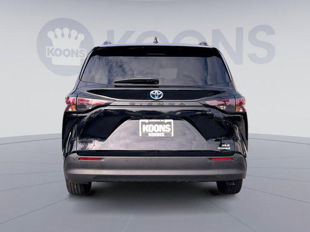 2023 toyota sienna xle 8 passenger