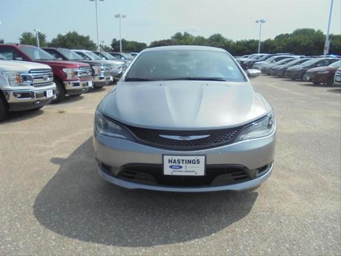 2015 chrysler 200 s s 4dr sedan for sale in good samaritan village, nebraska