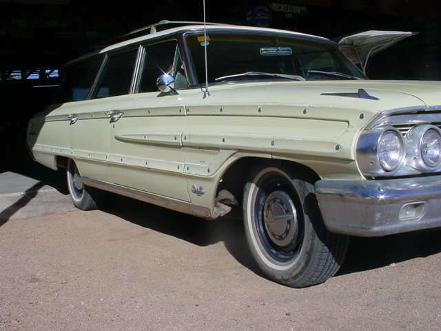 1964 ford galaxie country squair wagon
