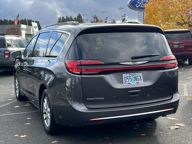 2021 chrysler pacifica touring