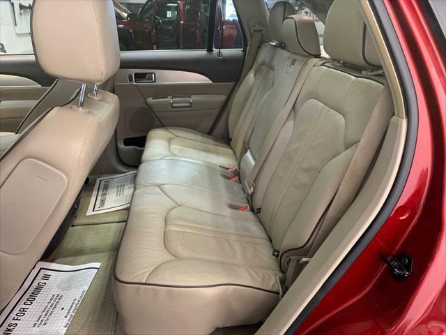 2013 lincoln mkx base