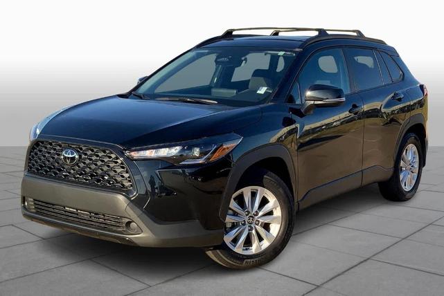2024 toyota corolla cross le