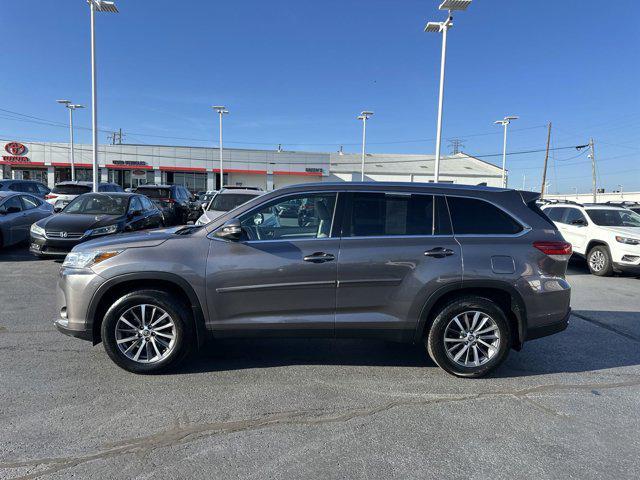 2019 toyota highlander xle