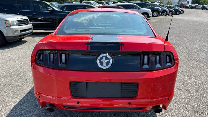 2013 ford mustang v6