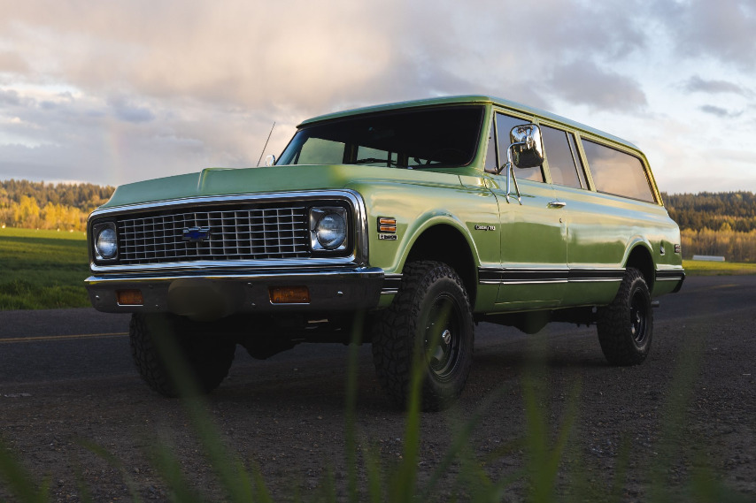 1972 chevrolet k10 suburban 4x4