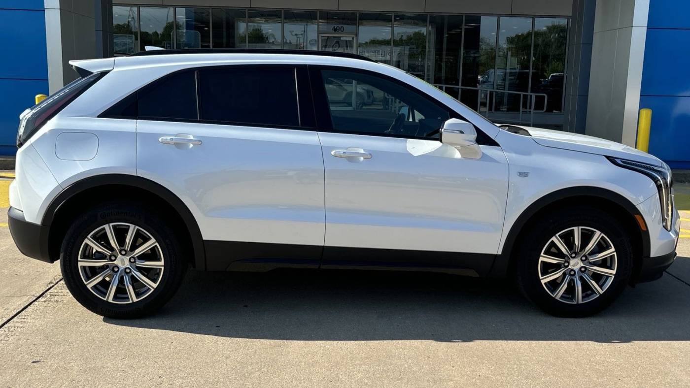 2023 cadillac xt4 sport