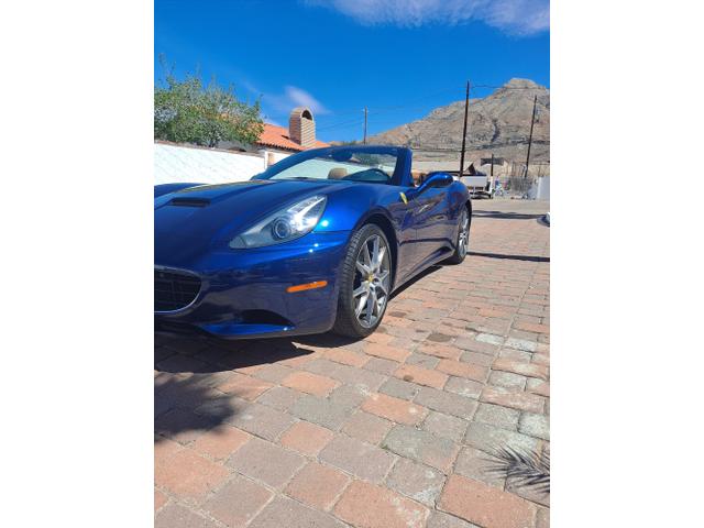 2010 ferrari california base