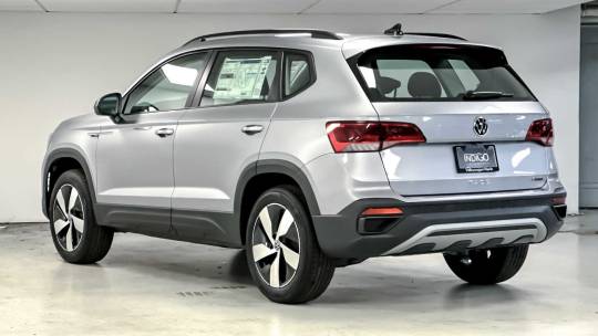 2024 Volkswagen Taos