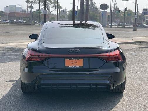 2022 audi e-tron gt